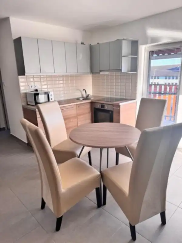 Kiadó lakás, Kalocsa 1 szoba 50 m² 150 E Ft/hó