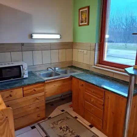 kiadó lakás, Nagykozár