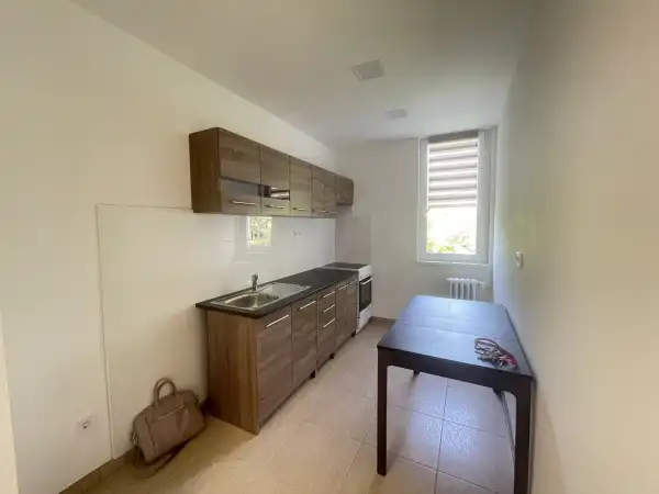 Kiadó lakás, Oroszlány 2 szoba 50 m² 145 E Ft/hó