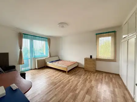 kiadó lakás, Oroszlány