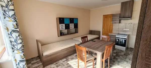 Kiadó lakás, Paks 1 szoba 27 m² 130 E Ft/hó
