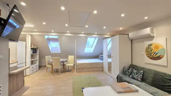 Kiadó lakás, Paks 1 szoba 47 m² 170 E Ft/hó