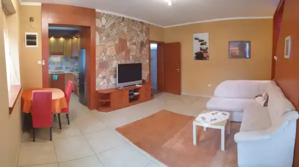 Kiadó lakás, Paks 2 szoba 78 m² 200 E Ft/hó