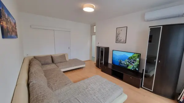 Kiadó lakás, Paks 2 szoba 51 m² 200 E Ft/hó