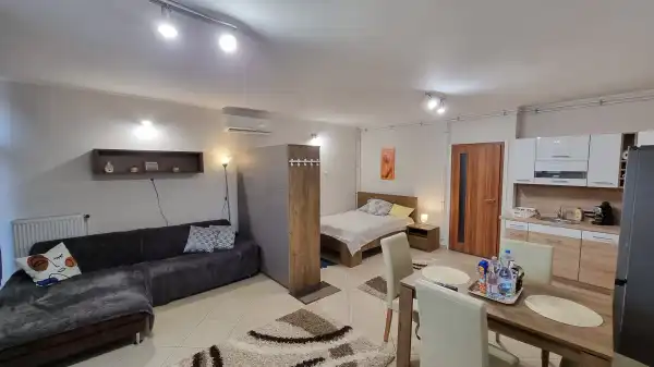 Kiadó lakás, Paks 1 szoba 47 m² 200 E Ft/hó