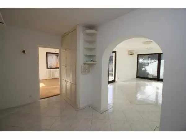 Kiadó lakás, Solymár 2+2 szoba 106 m² 350 E Ft/hó