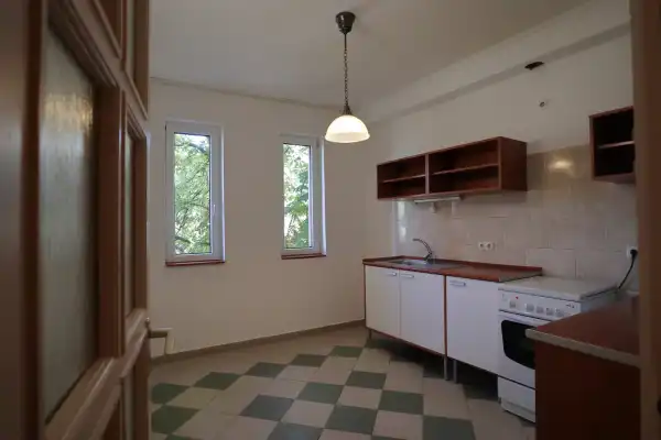 Kiadó lakás, Szeged 2 szoba 58 m² 175 E Ft/hó