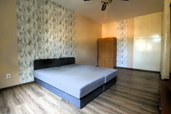 Kiadó lakás, Szeged 2 szoba 42 m² 60.00 M Ft/hó