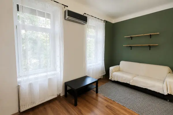 Kiadó lakás, Szeged 1 szoba 40 m² 170 E Ft/hó