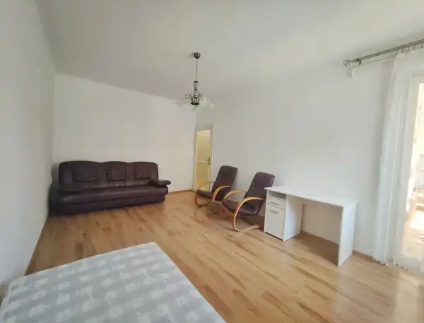 Kiadó lakás, Szeged 3 szoba 65 m² 200 E Ft/hó