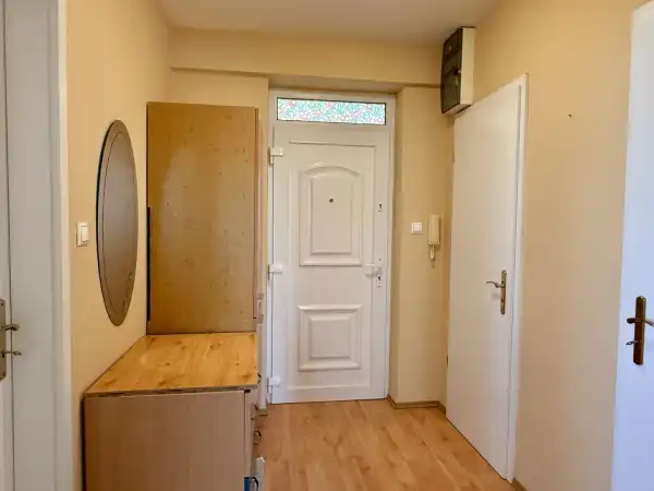 Kiadó lakás, Székesfehérvár 2 szoba 45 m² 170 E Ft/hó
