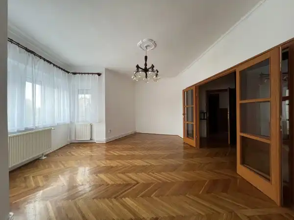 Kiadó lakás, Székesfehérvár 2 szoba 57 m² 210 E Ft/hó