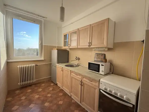 Kiadó lakás, Székesfehérvár 2 szoba 56 m² 180 E Ft/hó