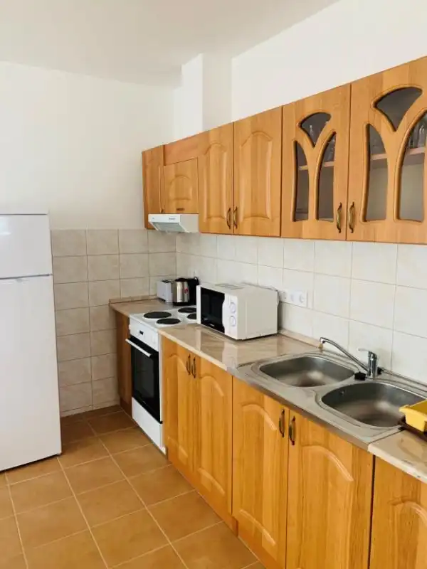 Kiadó lakás, Tata 2 szoba 70 m² 220 E Ft/hó