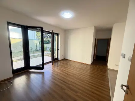kiadó lakás, Vác