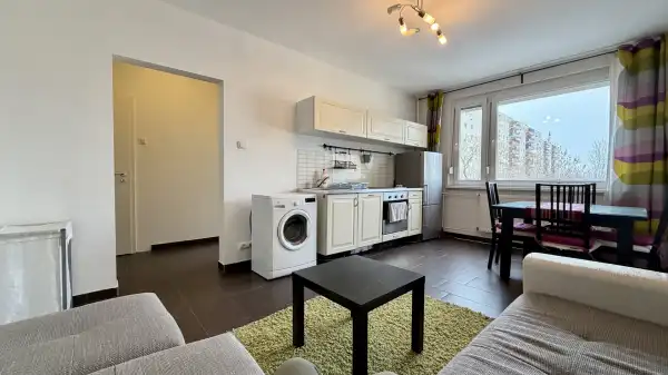 Kiadó panel lakás, Budapest, IV. kerület 2 szoba 35 m² 180 E Ft/hó