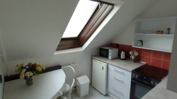 kiadó panel lakás, Nyíregyháza
