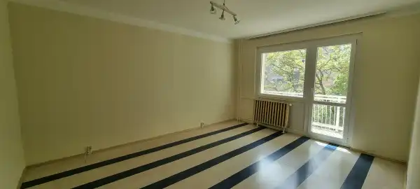Kiadó panel lakás, Paks 2 szoba 40 m² 120 E Ft/hó