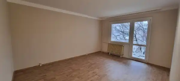 Kiadó panel lakás, Paks 2 szoba 40 m² 130 E Ft/hó