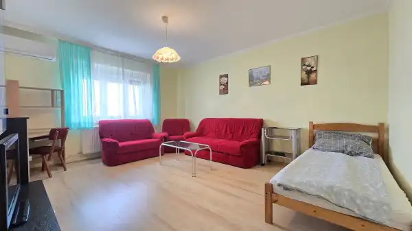 Kiadó panel lakás, Paks 2 szoba 52 m² 185 E Ft/hó