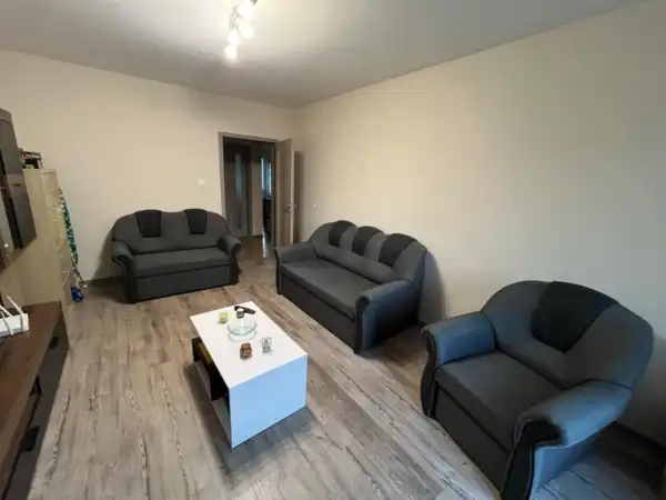 Kiadó panel lakás, Paks 2 szoba 50 m² 200 E Ft/hó