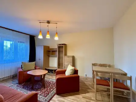 kiadó panel lakás, Székesfehérvár