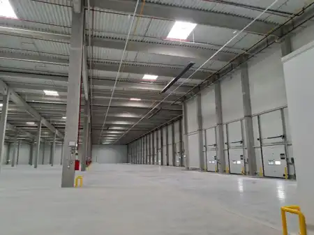 kiadó raktár, Maglód