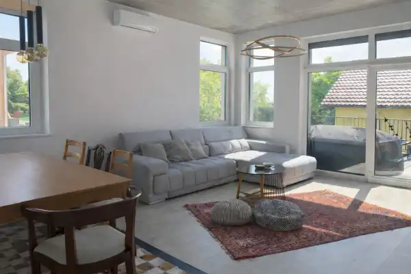 Kiadó új építésű ingatlan, Budapest, XVI. kerület 4+1 szoba 160 m² 800 E Ft/hó