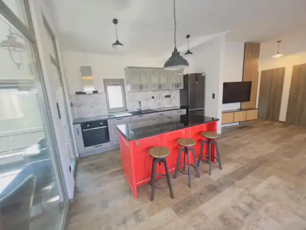 Kiadó új építésű lakás, Tata 3 szoba 110 m² 350 E Ft/hó
