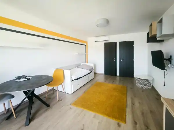 Kiadó újszerű ingatlan, Gerjen 10 szoba 300 m² 3 M Ft/hó + Áfa