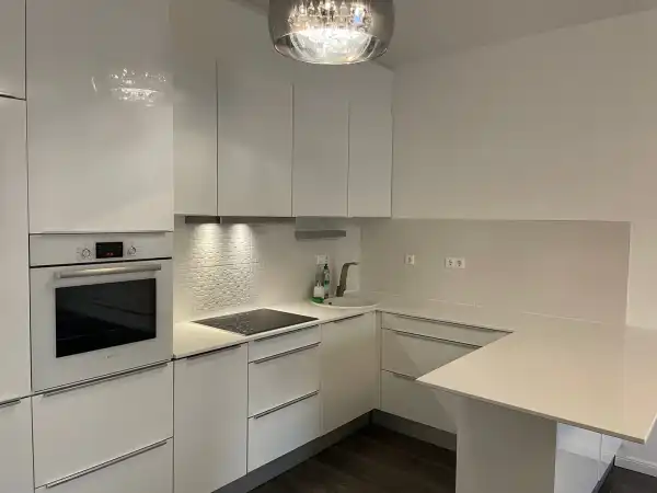 Kiadó újszerű lakás, Budapest, II. kerület 4 szoba 110 m² 1.01 M Ft/hó