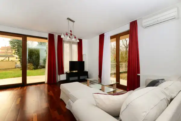 Kiadó újszerű lakás, Budapest, II. kerület 3 szoba 87 m² 399 E Ft/hó