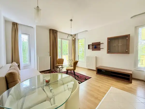 Kiadó újszerű lakás, Budapest, XI. kerület 1 szoba 32 m² 220 E Ft/hó