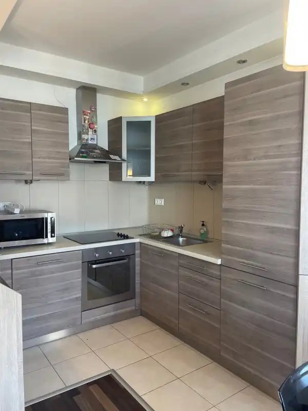 Kiadó újszerű lakás, Budapest, XIII. kerület 4 szoba 98 m² 540 E Ft/hó