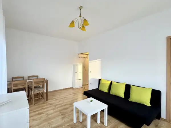 Kiadó újszerű lakás, Eger 1 szoba 30 m² 120 E Ft/hó