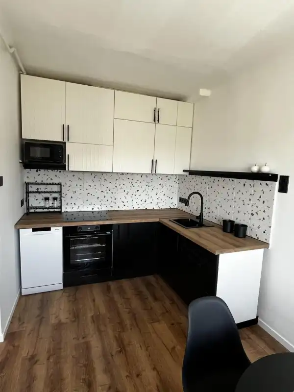 Kiadó újszerű lakás, Pécs 1 szoba 38 m² 160 E Ft/hó