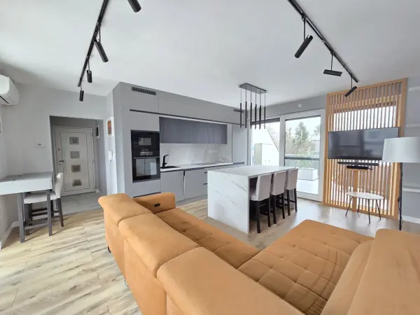 Kiadó újszerű lakás, Velence 1+1 szoba 49 m² 300 E Ft/hó