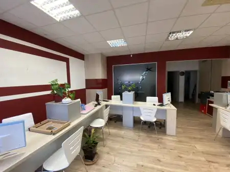 kiadó üzleti ingatlan, Békéscsaba