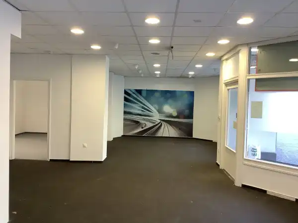 Kiadó üzleti ingatlan, Békéscsaba 101 m² 450 E Ft/hó