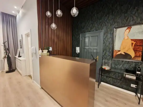 Kiadó üzleti ingatlan, Budapest, V. kerület 5 szoba 129 m² 1.5 M Ft/hó