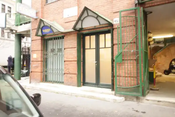 Kiadó üzleti ingatlan, Budapest, VII. kerület 11 m² 70 E Ft/hó