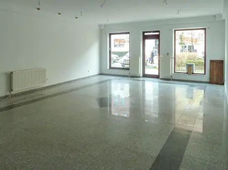 kiadó üzleti ingatlan, Sopron