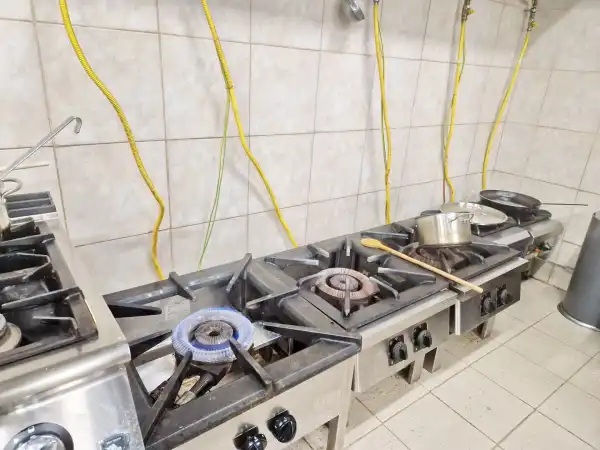 Kiadó vendéglátás, Budapest, XXI. kerület 2 szoba 170 m² 980 E Ft/hó